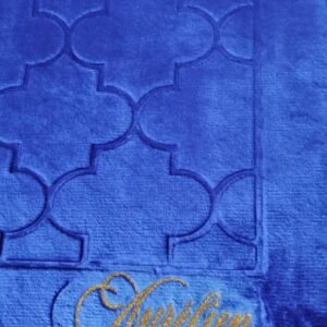 Tapis de Prière Personnalisé – Confort et Élégance pour vos Moments de Dévotion