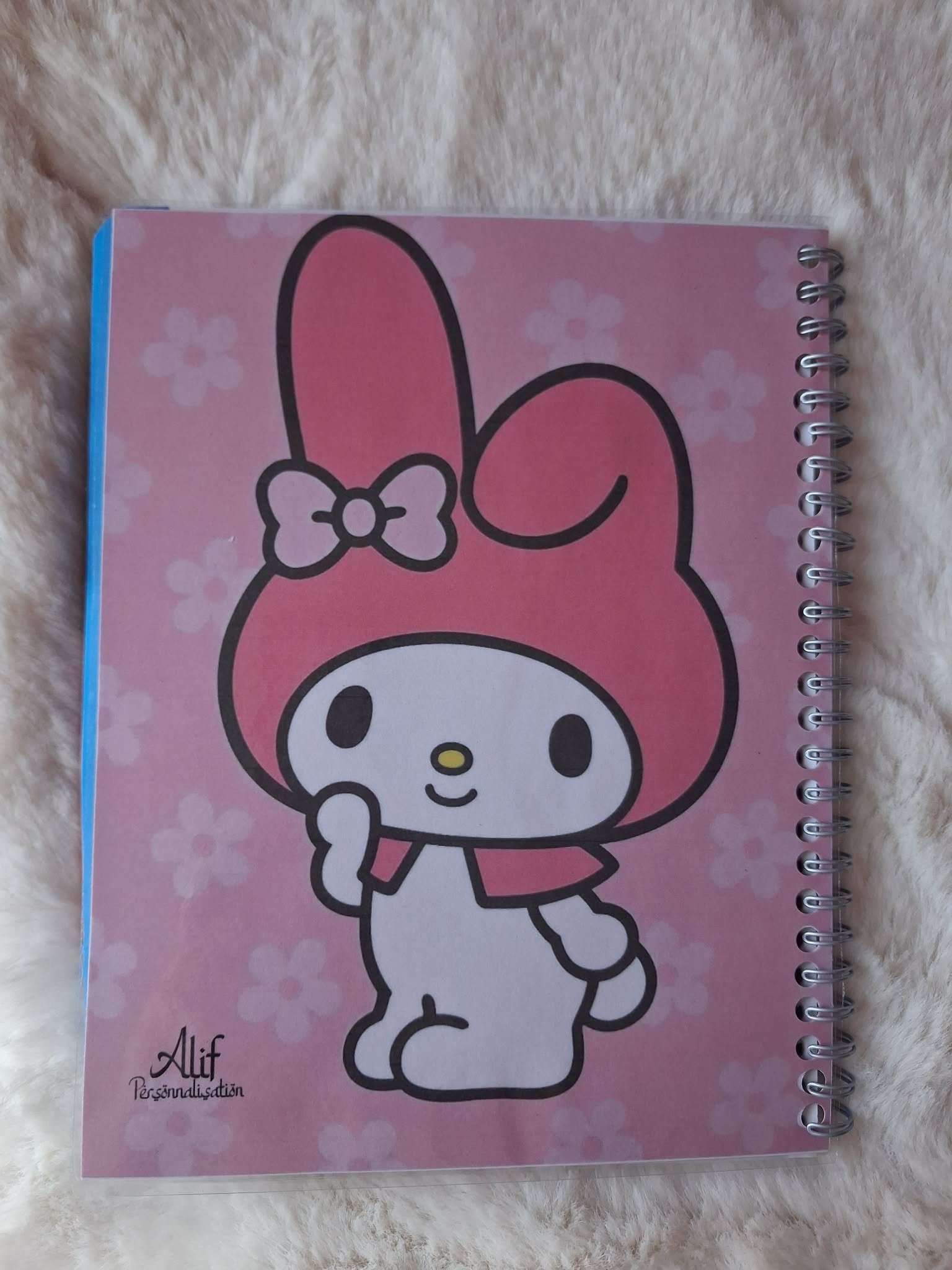 Cahier de texte personnalisé My Melody Sanrio avec le prénom de l'enfant.